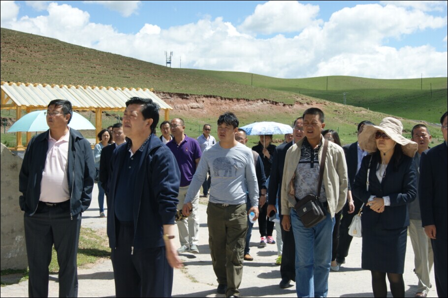 重走前辈路，，，，，，传承好传统